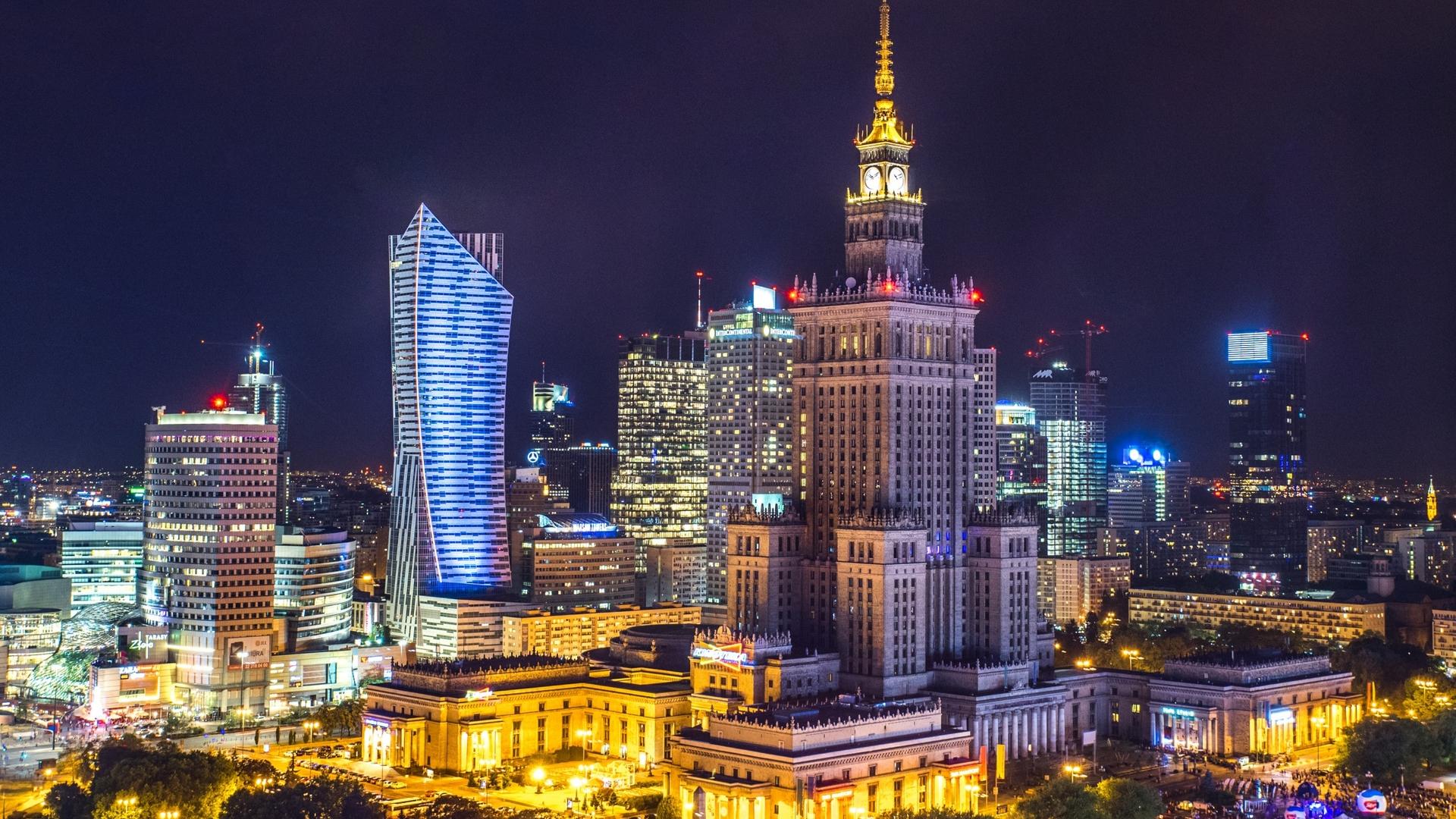 kamil-gliwinski-warsaw-tour-to-poland