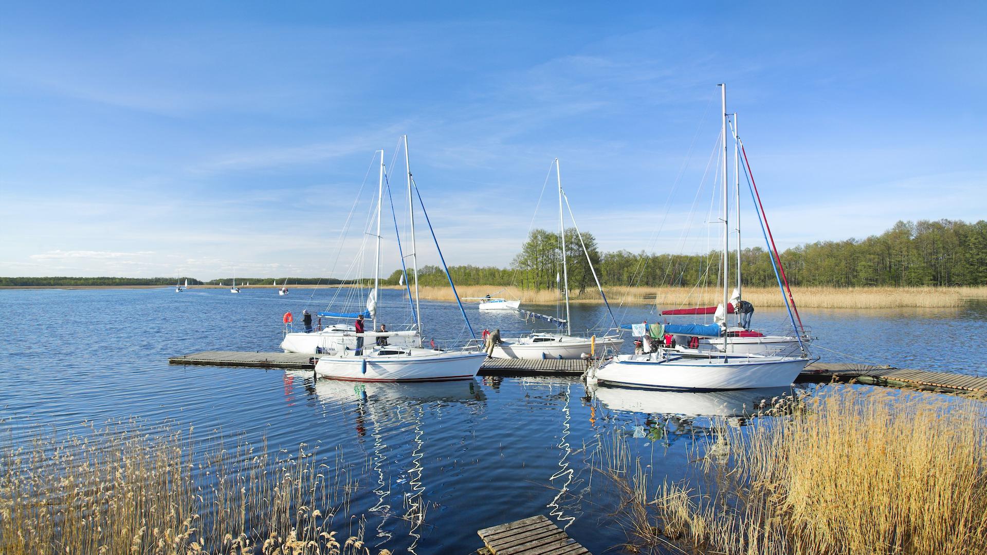 Masurian_Lakes_Tour_poland