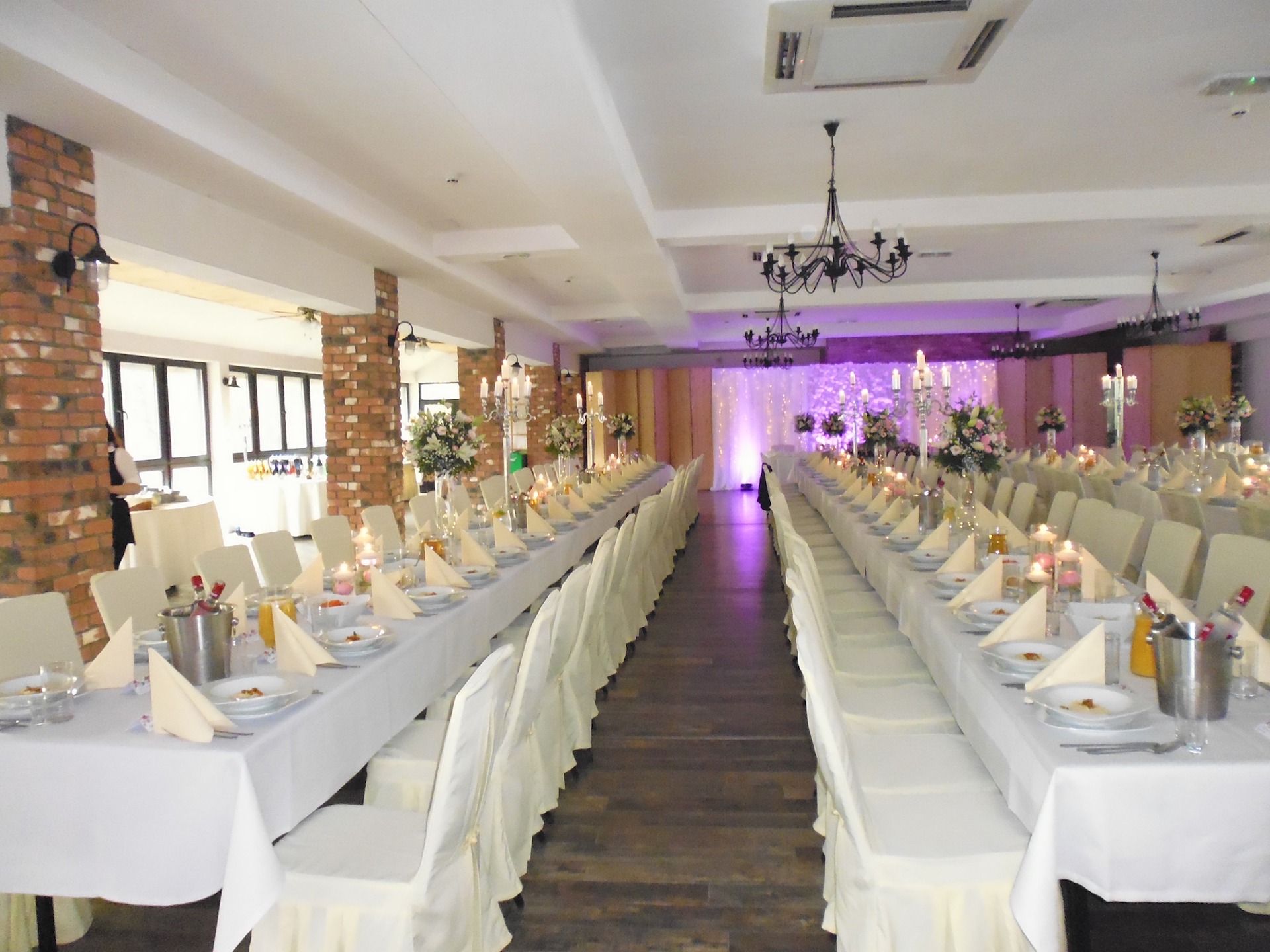 polish-wedding-party.jpg