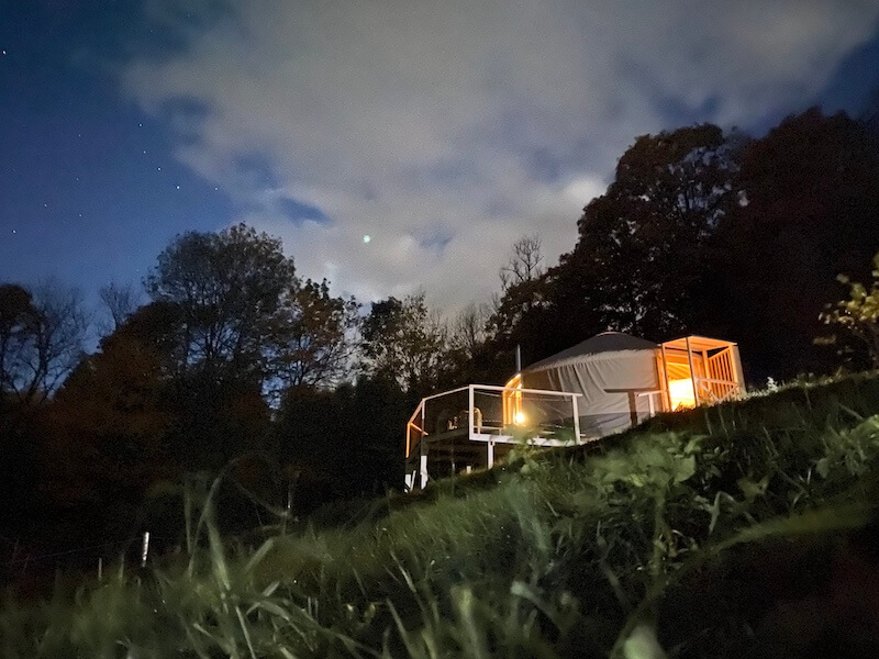 yurts-in-poland-mountains.jpg