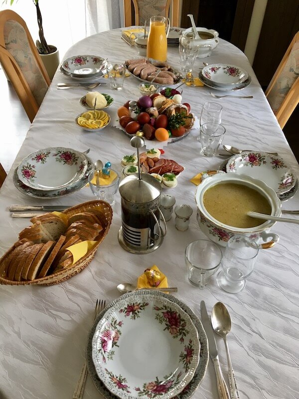 Easter-Poland-Meal.jpg